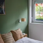 דירה Balatonic Grape Apartmanhaz *