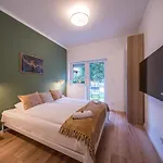 Balatonic Grape Apartmanhaz שיופוק