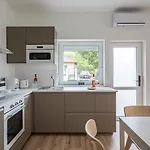 דירה Balatonic Grape Apartmanhaz