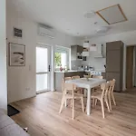 Balatonic Grape Apartmanhaz שיופוק
