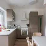 Balatonic Grape Apartmanhaz דירה שיופוק