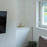Balatonic Grape Apartmanhaz * שיופוק