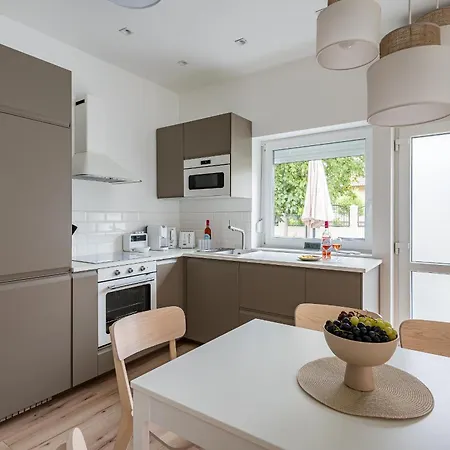 Apartment Balatonic Grape Apartmanhaz *