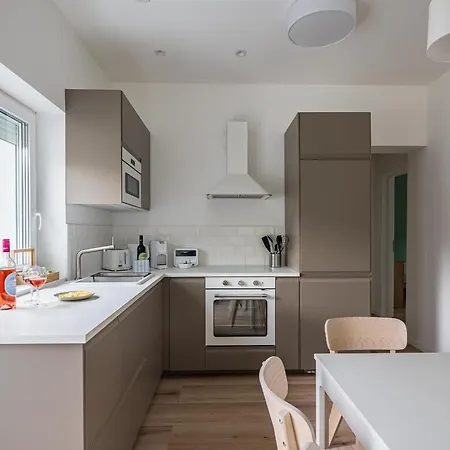 Balatonic Grape Apartmanhaz Apartment Siófok
